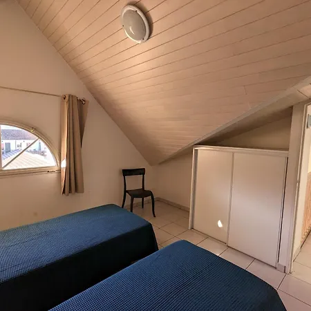 Duplex T3 Lumineux Avec Balcon, Parking Et Wifi A - Fr-1-420-140