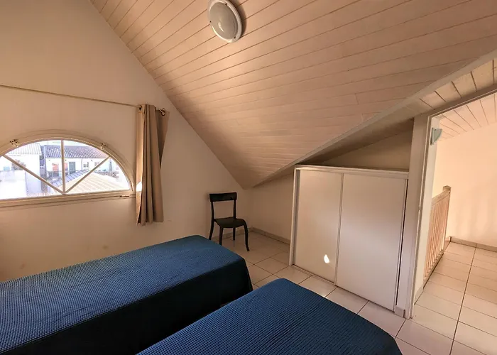 Duplex T3 Lumineux Avec Balcon, Parking Et Wifi A - Fr-1-420-140