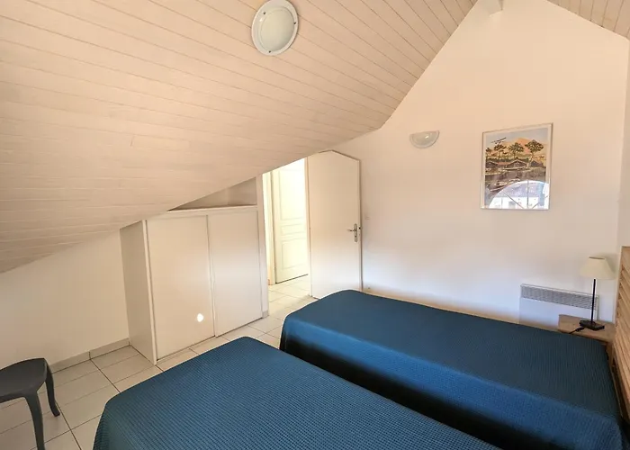 Апартаменты Duplex T3 Lumineux Avec Balcon, Parking Et Wifi A - Fr-1-420-140