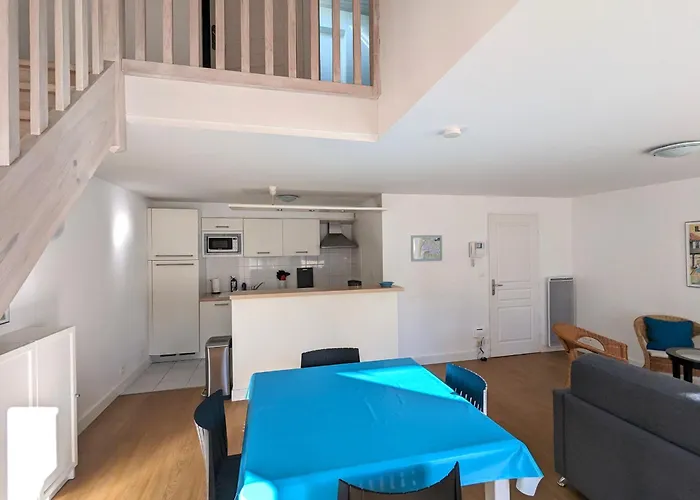 Duplex T3 Lumineux Avec Balcon, Parking Et Wifi A - Fr-1-420-140